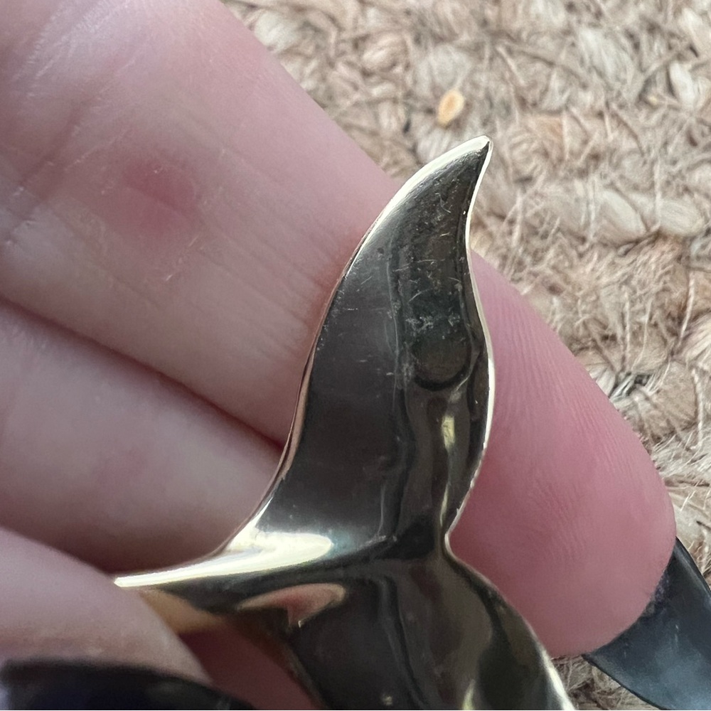 Whale or Dolphin Tail Pendant - Picture 3 of 3